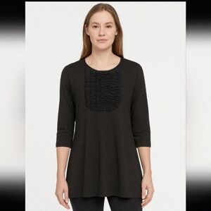 EUC EILEEN FISHER BLACK RUFFLE BIB FRONT 3/4 SLEEVE TOP SIZE L